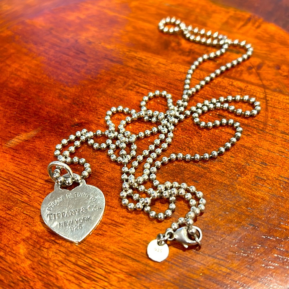 Tiffany & Co. Return to Tiffany Necklace Sterling Silver Heart